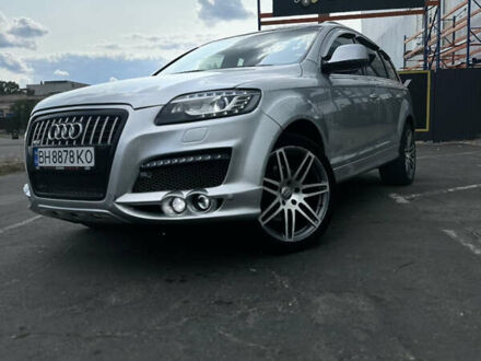 Серый Ауди Ку 7, объемом двигателя 4.2 л и пробегом 210 тыс. км за 9200 $, фото 1 на Automoto.ua