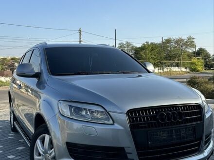 Сірий Ауді Ку 7, об'ємом двигуна 3 л та пробігом 398 тис. км за 11999 $, фото 1 на Automoto.ua