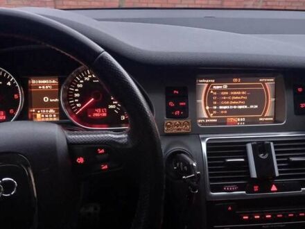 Серый Ауди Ку 7, объемом двигателя 2.97 л и пробегом 285 тыс. км за 14200 $, фото 1 на Automoto.ua