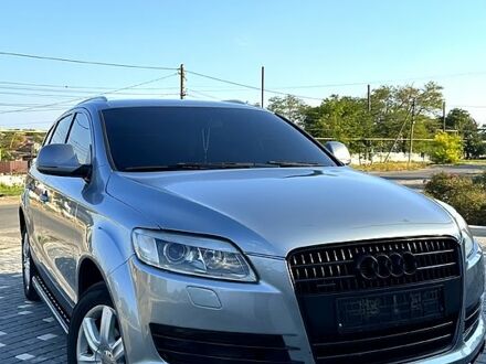 Сірий Ауді Ку 7, об'ємом двигуна 3 л та пробігом 398 тис. км за 12500 $, фото 1 на Automoto.ua