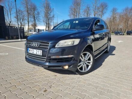 Ауди Ку 7 2007 в Ровно на Automoto.ua Серый Ауди Ку 7, объемом двигателя 3 л и пробегом 314 тыс. км за 6999 $, фото 1 на Automoto.ua