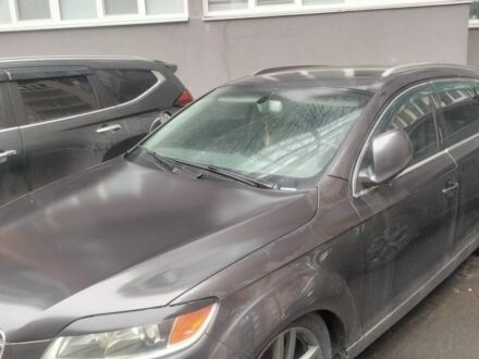 Серый Ауди Ку 7, объемом двигателя 4.2 л и пробегом 220 тыс. км за 13000 $, фото 1 на Automoto.ua