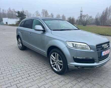 Серый Ауди Ку 7, объемом двигателя 3 л и пробегом 300 тыс. км за 7000 $, фото 1 на Automoto.ua