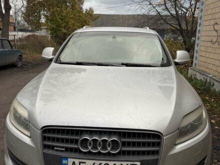 Сірий Ауді Ку 7, об'ємом двигуна 3.6 л та пробігом 190 тис. км за 9000 $, фото 1 на Automoto.ua
