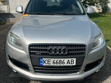 Серый Ауди Ку 7, объемом двигателя 3.6 л и пробегом 142 тыс. км за 12000 $, фото 1 на Automoto.ua