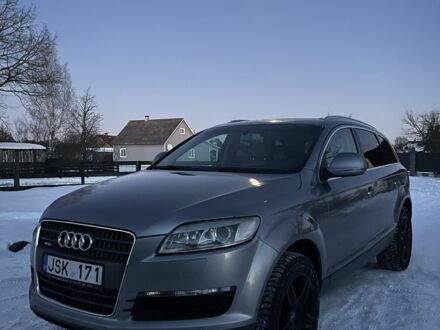 Серый Ауди Ку 7, объемом двигателя 3 л и пробегом 375 тыс. км за 7700 $, фото 1 на Automoto.ua