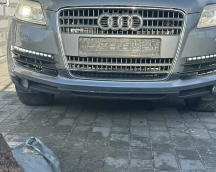 Серый Ауди Ку 7, объемом двигателя 3 л и пробегом 359 тыс. км за 11800 $, фото 1 на Automoto.ua