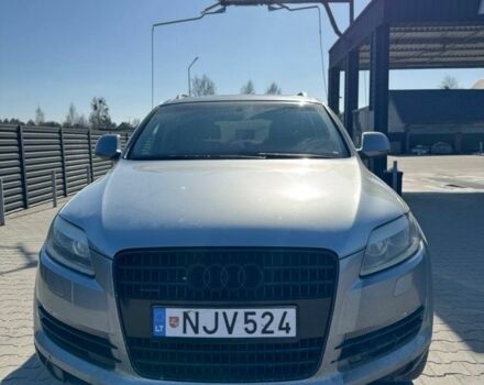 Серый Ауди Ку 7, объемом двигателя 3 л и пробегом 386 тыс. км за 4401 $, фото 1 на Automoto.ua