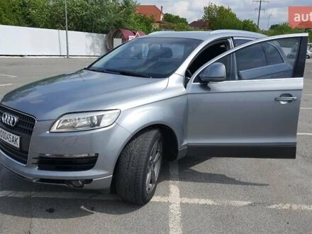 Ауди Ку 7 2007 в Ужгороде на Automoto.ua Серый Ауди Ку 7, объемом двигателя 3 л и пробегом 350 тыс. км за 12900 $, фото 1 на Automoto.ua
