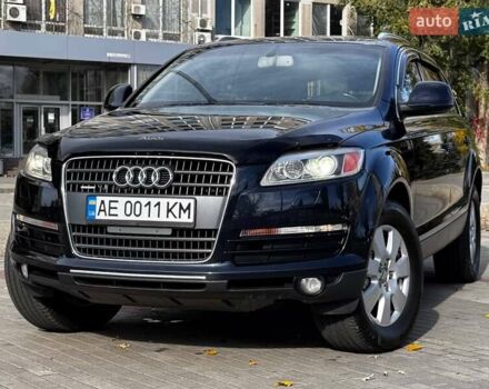 Ауди Ку 7 2007 в Днепре (Днепропетровске) на Automoto.ua Серый Ауди Ку 7, объемом двигателя 3.6 л и пробегом 218 тыс. км за 11900 $, фото 1 на Automoto.ua