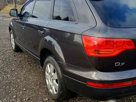 Серый Ауди Ку 7, объемом двигателя 2.97 л и пробегом 298 тыс. км за 13500 $, фото 1 на Automoto.ua