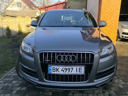Ауди Ку 7 2009 в Костополе на Automoto.ua Серый Ауди Ку 7, объемом двигателя 2.97 л и пробегом 329 тыс. км за 14600 $, фото 1 на Automoto.ua