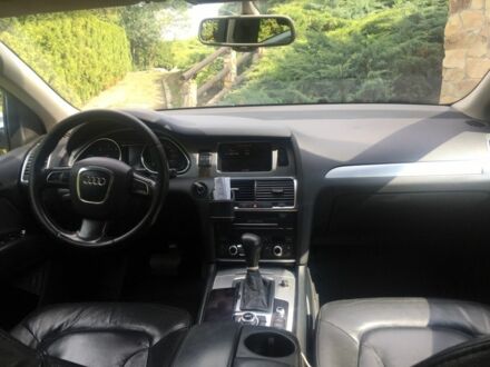 Ауди Ку 7 2009 в Мостисках на Automoto.ua Серый Ауди Ку 7, объемом двигателя 0 л и пробегом 418 тыс. км за 12500 $, фото 1 на Automoto.ua