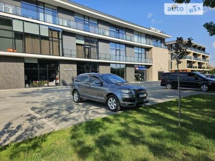 Ауди Ку 7 2010 в Ужгороде на Automoto.ua Серый Ауди Ку 7, объемом двигателя 4.13 л и пробегом 276 тыс. км за 22500 $, фото 1 на Automoto.ua