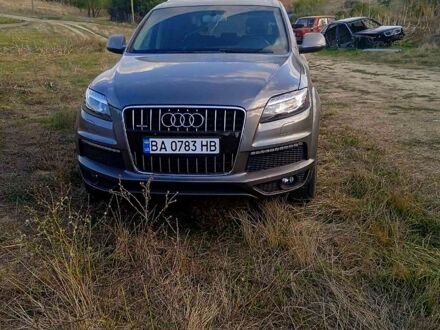 Ауди Ку 7 2010 в Одессе на Automoto.ua Серый Ауди Ку 7, объемом двигателя 3 л и пробегом 180 тыс. км за 20000 $, фото 1 на Automoto.ua