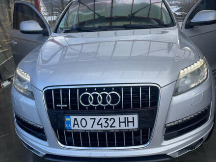 Ауди Ку 7 2010 в Тячеве на Automoto.ua Серый Ауди Ку 7, объемом двигателя 2.97 л и пробегом 181 тыс. км за 18200 $, фото 1 на Automoto.ua