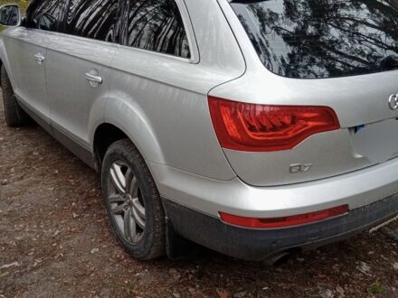 Серый Ауди Ку 7, объемом двигателя 3 л и пробегом 289 тыс. км за 400 $, фото 1 на Automoto.ua