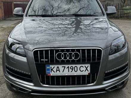 Ауди Ку 7 2010 в Житомире на Automoto.ua Серый Ауди Ку 7, объемом двигателя 3 л и пробегом 240 тыс. км за 15500 $, фото 1 на Automoto.ua