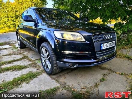 Серый Ауди Ку 7, объемом двигателя 3 л и пробегом 203 тыс. км за 17500 $, фото 1 на Automoto.ua