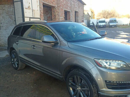 Серый Ауди Ку 7, объемом двигателя 3 л и пробегом 242 тыс. км за 15800 $, фото 1 на Automoto.ua