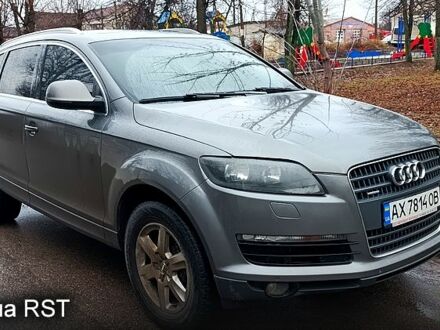 Ауди Ку 7 2011 в Люботине на Automoto.ua Серый Ауди Ку 7, объемом двигателя 3 л и пробегом 177 тыс. км за 11500 $, фото 1 на Automoto.ua