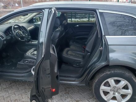 Ауди Ку 7 2011 в Стрые на Automoto.ua Серый Ауди Ку 7, объемом двигателя 0 л и пробегом 285 тыс. км за 11500 $, фото 1 на Automoto.ua