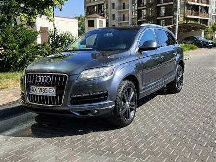 Серый Ауди Ку 7, объемом двигателя 3 л и пробегом 304 тыс. км за 12500 $, фото 1 на Automoto.ua