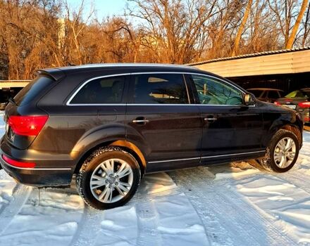 Серый Ауди Ку 7, объемом двигателя 3 л и пробегом 14600 тыс. км за 14000 $, фото 1 на Automoto.ua