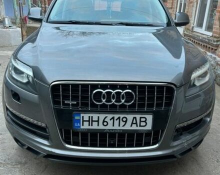 Серый Ауди Ку 7, объемом двигателя 3 л и пробегом 200 тыс. км за 15000 $, фото 1 на Automoto.ua