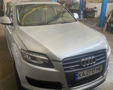 Сірий Ауді Ку 7, об'ємом двигуна 3 л та пробігом 233 тис. км за 11000 $, фото 1 на Automoto.ua