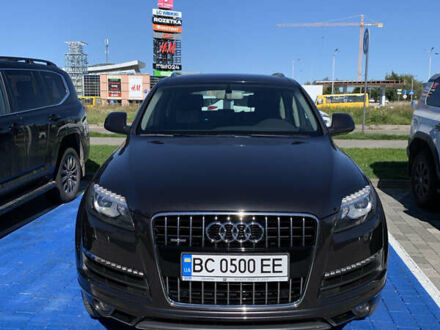 Ауди Ку 7 2013 в Львове на Automoto.ua Серый Ауди Ку 7, объемом двигателя 2.97 л и пробегом 113 тыс. км за 30000 $, фото 1 на Automoto.ua