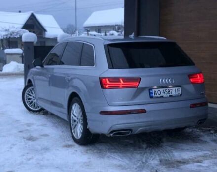 Серый Ауди Ку 7, объемом двигателя 2.97 л и пробегом 300 тыс. км за 32300 $, фото 1 на Automoto.ua