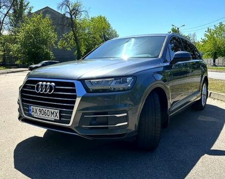 Сірий Ауді Ку 7, об'ємом двигуна 3 л та пробігом 216 тис. км за 32500 $, фото 1 на Automoto.ua