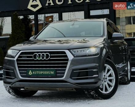 Серый Ауди Ку 7, объемом двигателя 2.97 л и пробегом 299 тыс. км за 29999 $, фото 1 на Automoto.ua