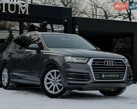 Серый Ауди Ку 7, объемом двигателя 2.97 л и пробегом 299 тыс. км за 28999 $, фото 1 на Automoto.ua