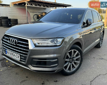 Серый Ауди Ку 7, объемом двигателя 3 л и пробегом 177 тыс. км за 21999 $, фото 1 на Automoto.ua