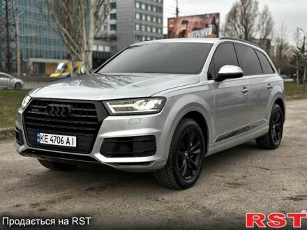 Ауди Ку 7 2015 в Днепре (Днепропетровске) на Automoto.ua Серый Ауди Ку 7, объемом двигателя 3 л и пробегом 0 тыс. км за 31000 $, фото 1 на Automoto.ua