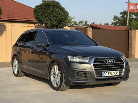 Серый Ауди Ку 7, объемом двигателя 2.97 л и пробегом 266 тыс. км за 39000 $, фото 1 на Automoto.ua