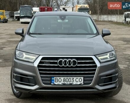 Серый Ауди Ку 7, объемом двигателя 2.97 л и пробегом 340 тыс. км за 26500 $, фото 1 на Automoto.ua