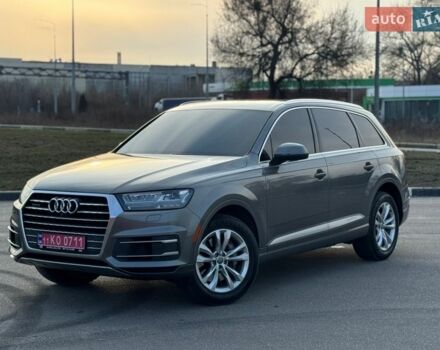 Серый Ауди Ку 7, объемом двигателя 3 л и пробегом 117 тыс. км за 25900 $, фото 1 на Automoto.ua