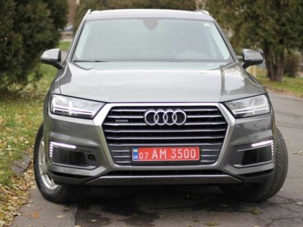 Ауди Ку 7 2016 в Ужгороде на Automoto.ua Серый Ауди Ку 7, объемом двигателя 0 л и пробегом 149 тыс. км за 38150 $, фото 1 на Automoto.ua