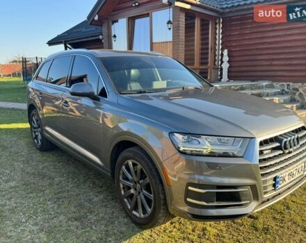 Серый Ауди Ку 7, объемом двигателя 3 л и пробегом 248 тыс. км за 19900 $, фото 1 на Automoto.ua