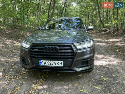 Ауди Ку 7 2016 в Маньковка на Automoto.ua Серый Ауди Ку 7, объемом двигателя 2.97 л и пробегом 415 тыс. км за 29000 $, фото 1 на Automoto.ua