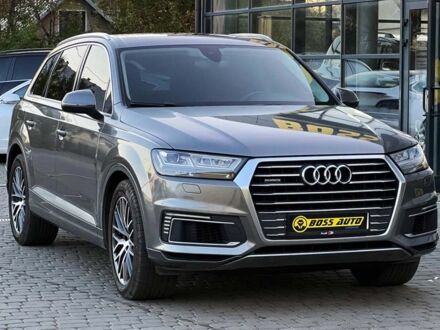 Ауди Ку 7 2016 в Ивано-Франковске на Automoto.ua Серый Ауди Ку 7, объемом двигателя 3 л и пробегом 253 тыс. км за 40000 $, фото 1 на Automoto.ua
