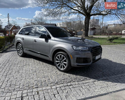 Серый Ауди Ку 7, объемом двигателя 3 л и пробегом 165 тыс. км за 24700 $, фото 1 на Automoto.ua