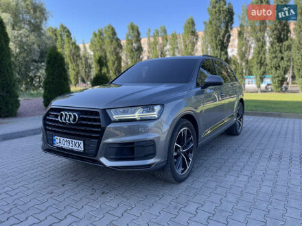 Ауди Ку 7 2016 в Черкассах на Automoto.ua Серый Ауди Ку 7, объемом двигателя 3 л и пробегом 157 тыс. км за 28999 $, фото 1 на Automoto.ua