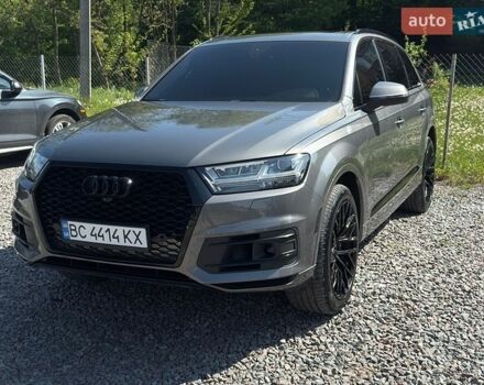 Серый Ауди Ку 7, объемом двигателя 3 л и пробегом 168 тыс. км за 25999 $, фото 1 на Automoto.ua