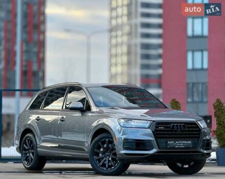 Серый Ауди Ку 7, объемом двигателя 3 л и пробегом 182 тыс. км за 23900 $, фото 1 на Automoto.ua