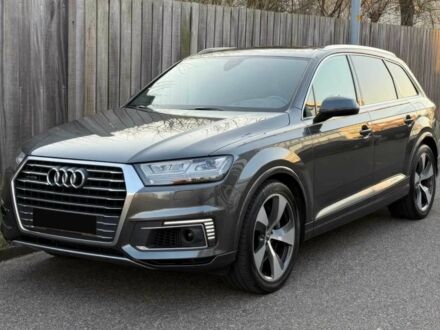 Ауді Ку 7 2016 у Липовой Долине на Automoto.ua Сірий Ауді Ку 7, об'ємом двигуна 3 л та пробігом 77 тис. км за 14200 $, фото 1 на Automoto.ua