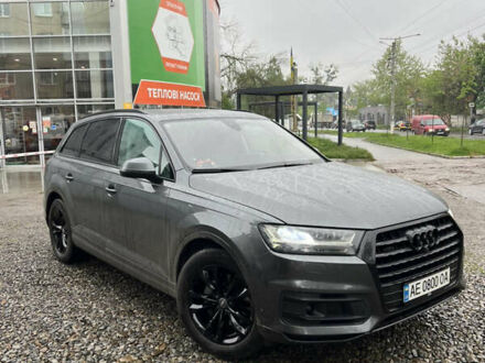 Ауди Ку 7 2016 в Ивано-Франковске на Automoto.ua Серый Ауди Ку 7, объемом двигателя 3 л и пробегом 198 тыс. км за 41999 $, фото 1 на Automoto.ua